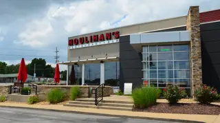 A photo of Houlihan's - North Springfield, MO restaurant