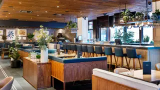 A photo of Earls Kitchen + Bar - Tin Palace - Edmonton restaurant