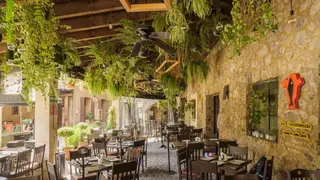 A photo of La Encomienda Valquirico restaurant