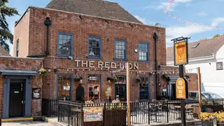 A photo of The Red Lion, Burnham restaurant