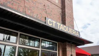 Une photo du restaurant CT Cantina & Taqueria - Fayetteville