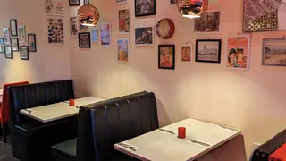 A photo of Mumbai Tiffin Room restaurant