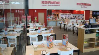 A photo of Rossopomodoro restaurant