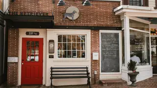 A photo of The Retriever Bar & The Decoy Bottle Shop restaurant