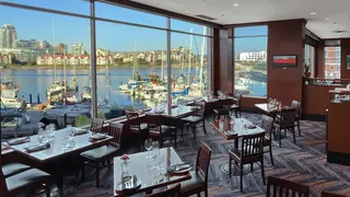 Photo du restaurant Blue Crab Seafood House - Coast Victoria Harbourside Hotel