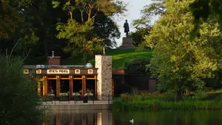 A photo of North Pond restaurant