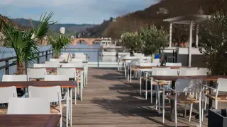 Une photo du restaurant Pier IV