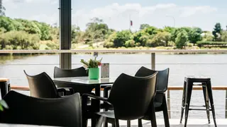 Une photo du restaurant Boardwalk Cafe @ North Lakes Hotel