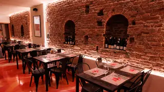 A photo of Tomkat restaurant