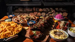 Une photo du restaurant Bluestone American BBQ