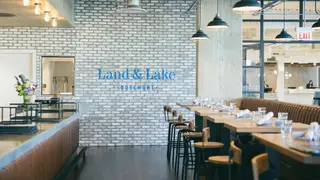 A photo of Land & Lake- Rosemont restaurant