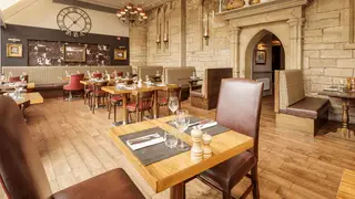 Een foto van restaurant The Scottish Steak House at Macdonald Inchyra Grange Hotel