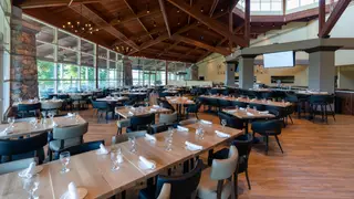 Foto von Eclipse Restaurant - Deerhurst Resort Restaurant