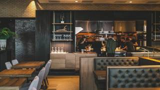 Lonestar Dinner Series x March Photo