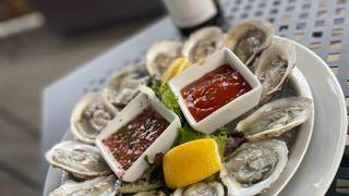 写真（Buck-a-Shuck）