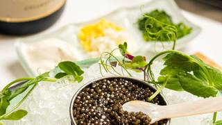 Sunday Caviar & Champagne Brunch Foto