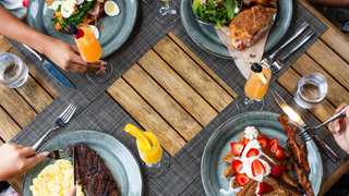 POOLSIDE BRUNCH EXPERIENCE foto