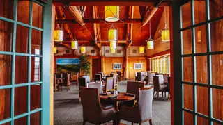 Una foto del restaurante Timbers at Lied Lodge