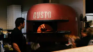 A photo of Pizzeria Gusto restaurant