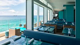 Foto von Icebergs Dining Room and Bar Restaurant