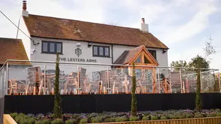 Una foto del restaurante The Lesters Arms