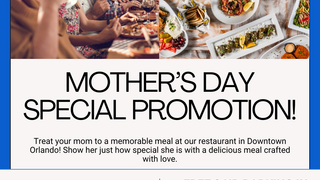 Mother's Day Special: Free Glass of Wine for Moms foto