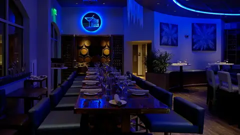 Level 8 Lounge - Bar & Restaurant - Tallahassee - Tallahassee