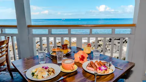 Papa's American Bar, perfect burgers on the beach