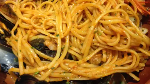 Spaghetti Al Fresco - The Peach Kitchen