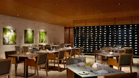 The 15 Best Eats at Shangri-La's Gorgeous New Al Fresco Dining