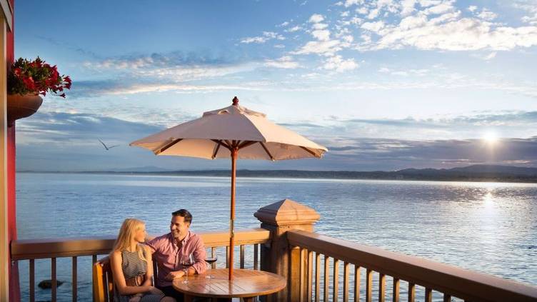 Schooners Coastal Kitchen Bar Restaurant Monterey Ca Opentable