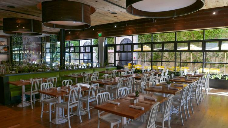 True Food Kitchen - Biltmore | Phoenix, Arizona, United States - Venue ...