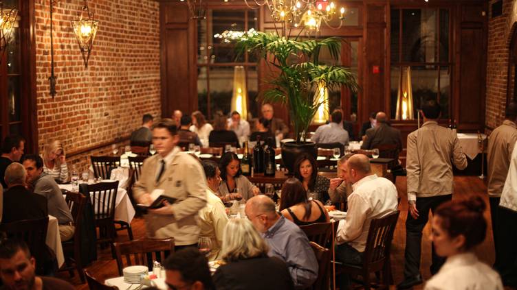 Location & Reservations - Chophouse New Orleans