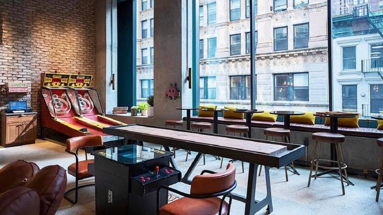 Recreation Opens in Moxy Hotel With a Basketball Half Court in FiDi - Eater  NY