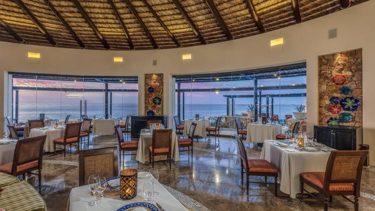 La Roca Restaurant | Cabo San Lucas, Baja California, Mexico - Venue Report