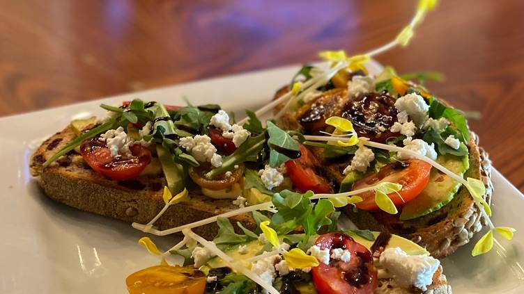 The Vineyard Wine Bar & Bistro - Orlando