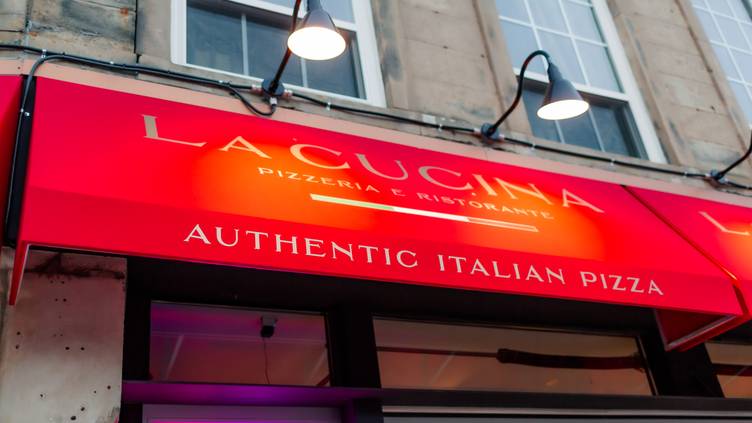 La Cucina Pizzeria - Guelph | Canada - Venue Report