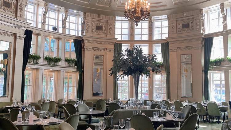 Oval Room Brasserie – Fort Garry Hotel | Winnipeg, Manitoba, Canada ...