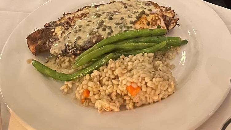 50720816 Bistro 11