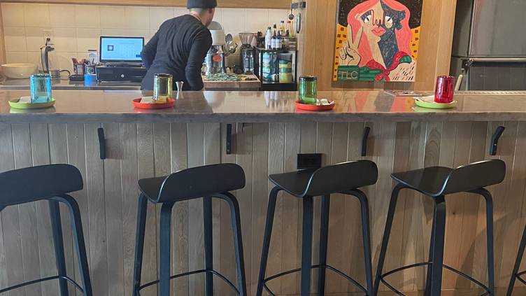 50727850 Belly Kitchen and Bar