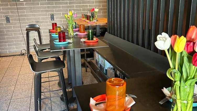 52673996 Belly Kitchen and Bar