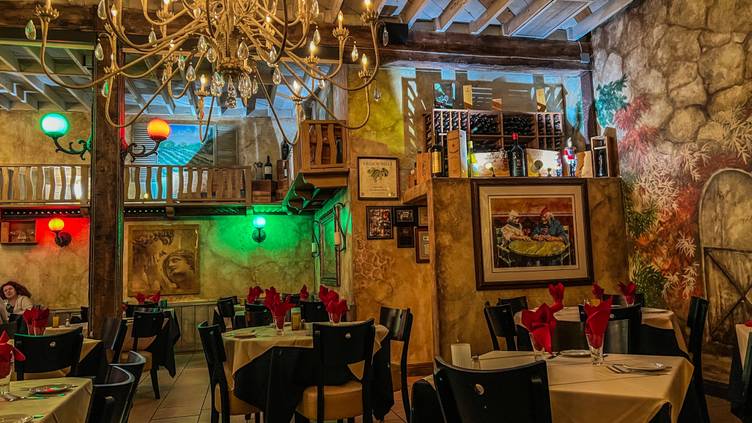 Aliotta's Via Firenze