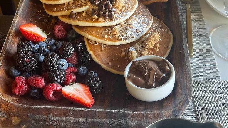 Greenfinch at Estancia La Jolla | San Diego, California, United States