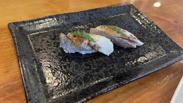53562817 Sushi Tomoki
