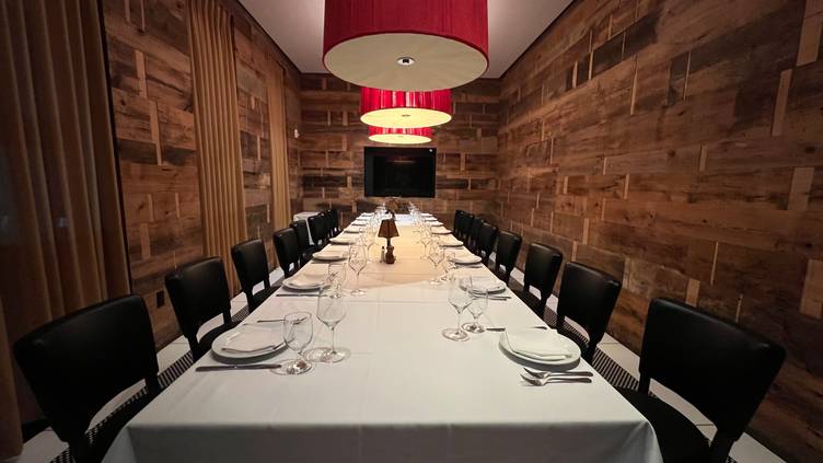 55357969 Sear House Grill
