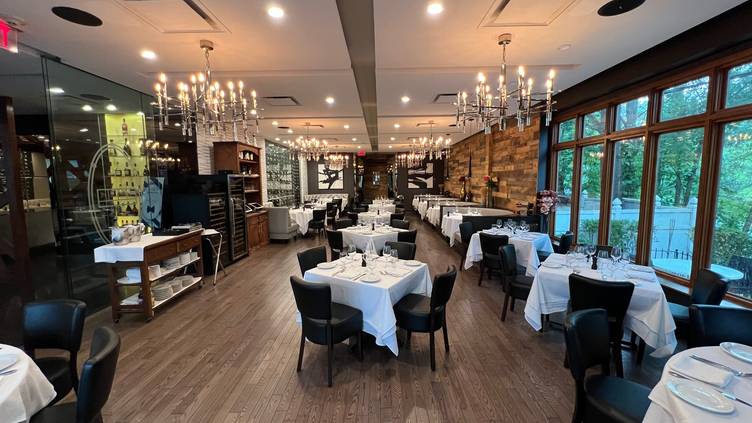 55357972 Sear House Grill