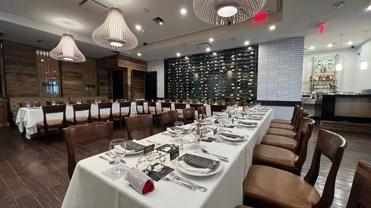 55357975 Sear House Grill