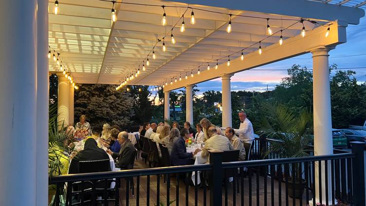 55357976 Sear House Grill