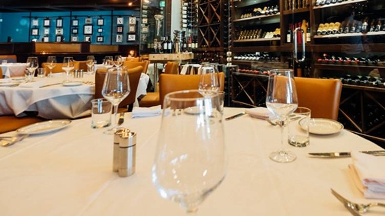 The Grill on the Alley - Westlake Village | United States - Venue Report - The Grill In The Alley Westlake Village