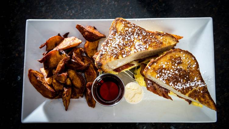32376979 North Street Grille